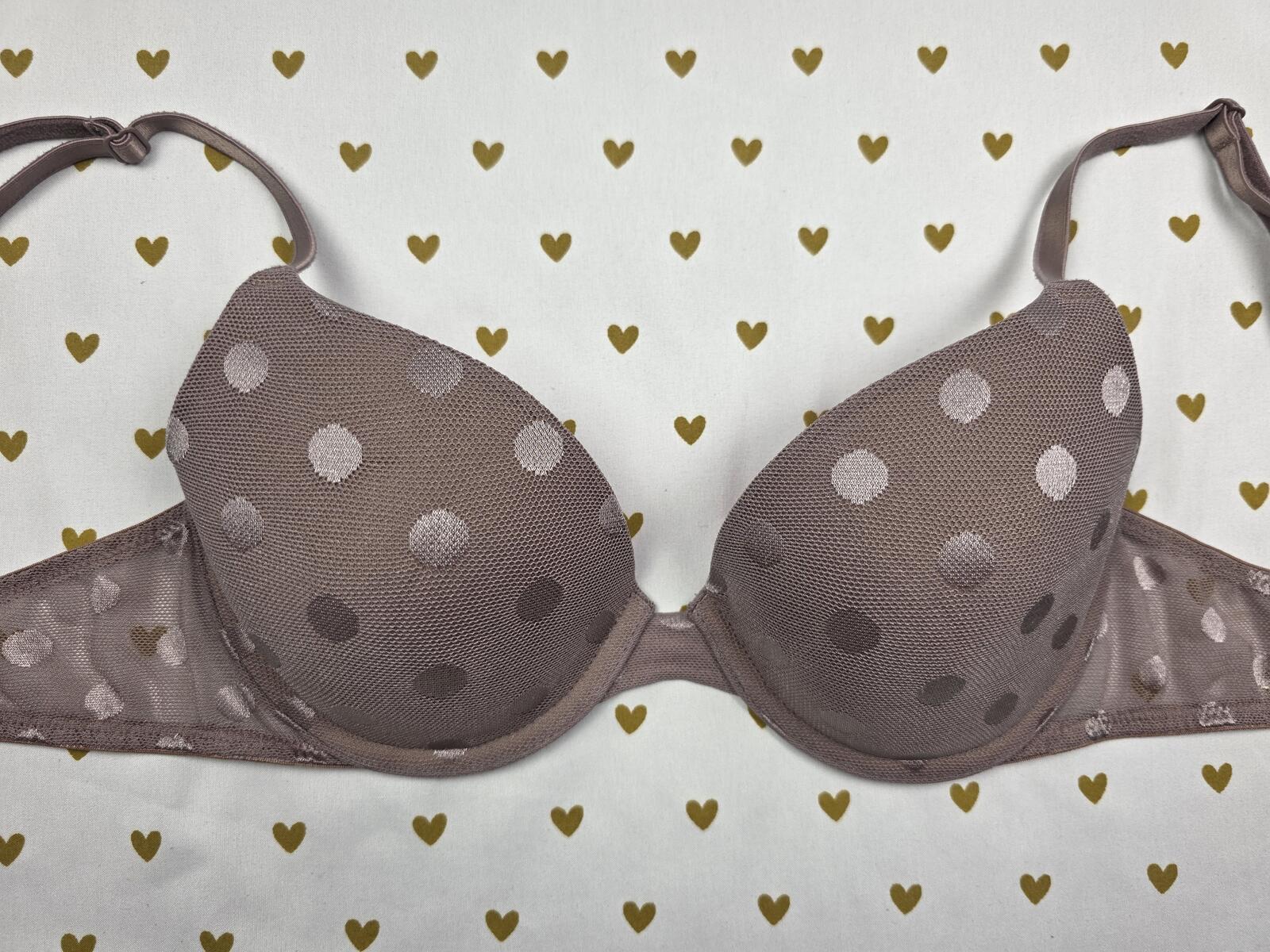 Victorias Secret PINK Polka Dot 32C Wear Everywhere T Shirt Bra