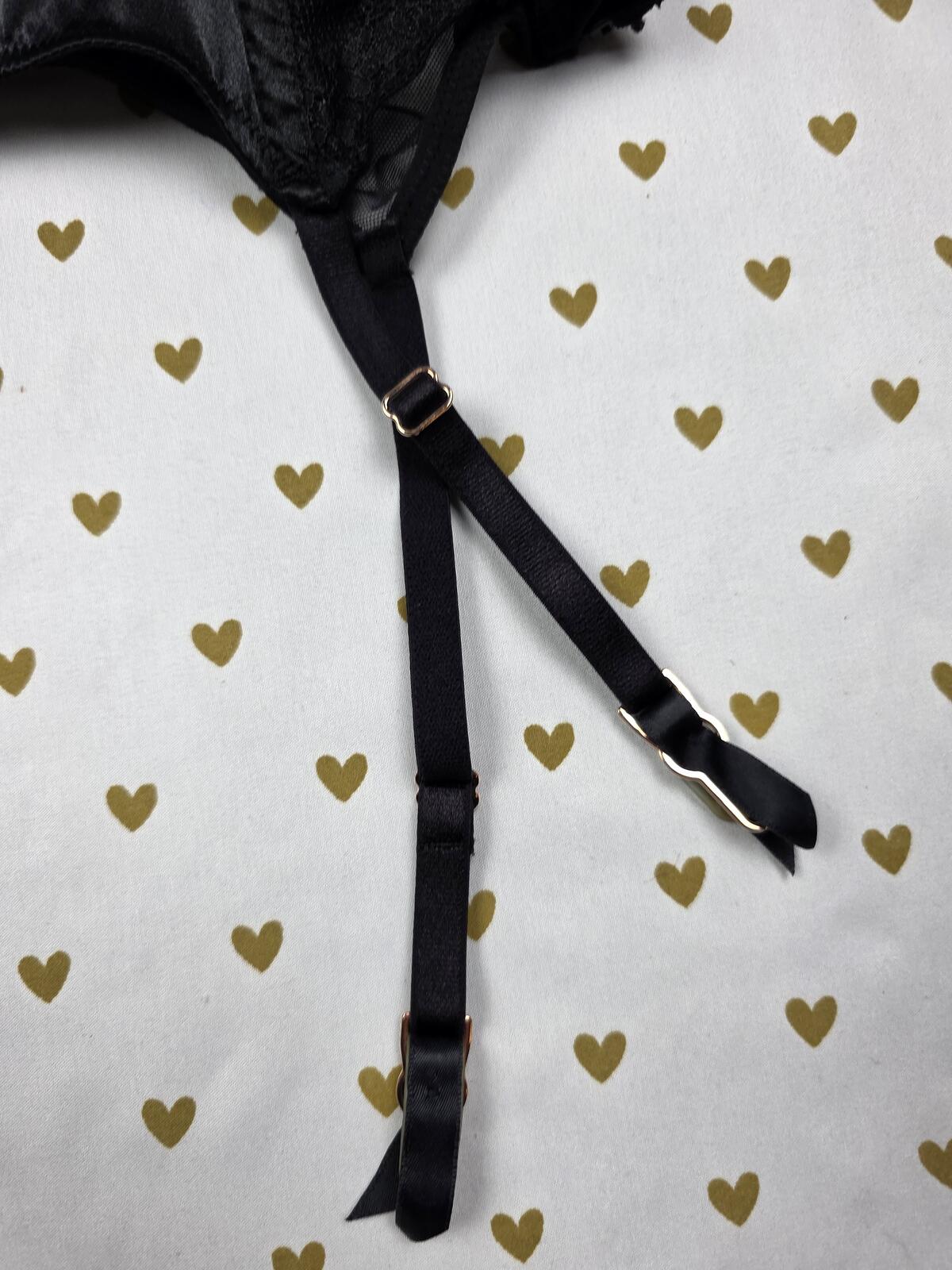 Victorias Secret Black Satin 32B Corset Top Lingerie Garter Straps Underwire