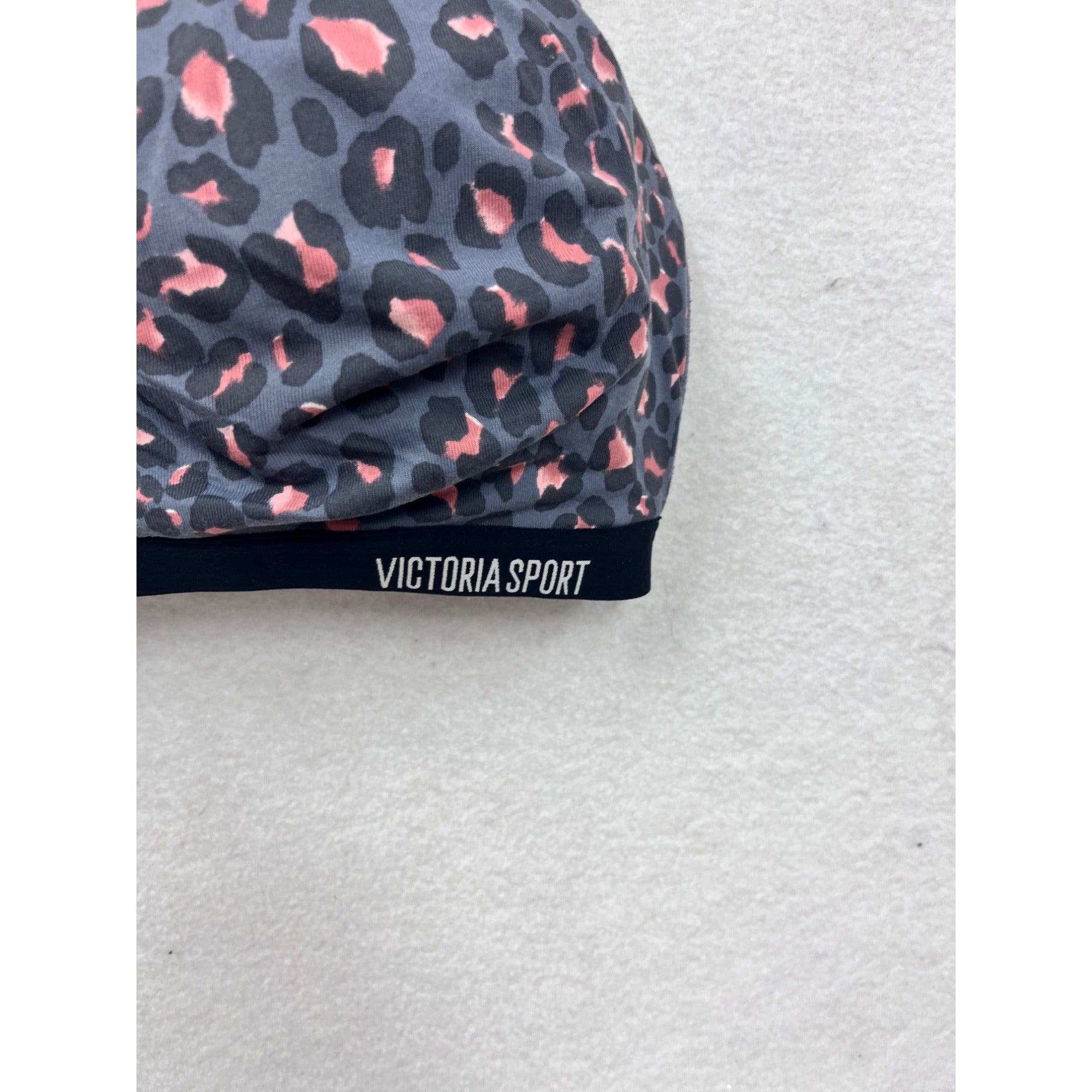 Victoria Sport 36DDD Leopard Print Front-Close Sports Bra #8742
