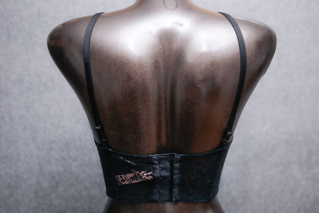 Victoria's Secret 32D Very Sexy Unlined Plunge Demi Longline Bra Black NEW