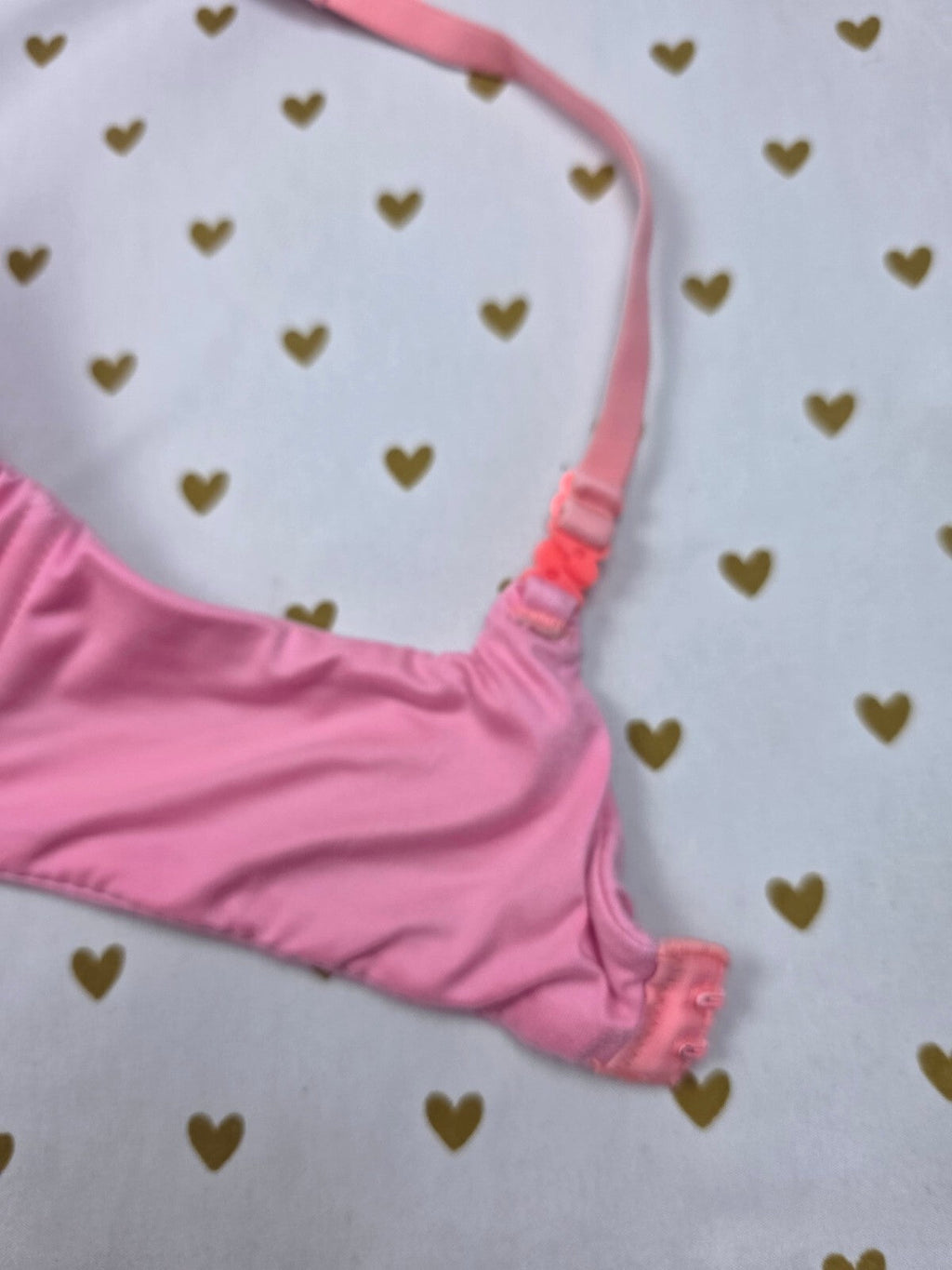 Victorias Secret Neon Pink Wireless No Wire Bra 34C