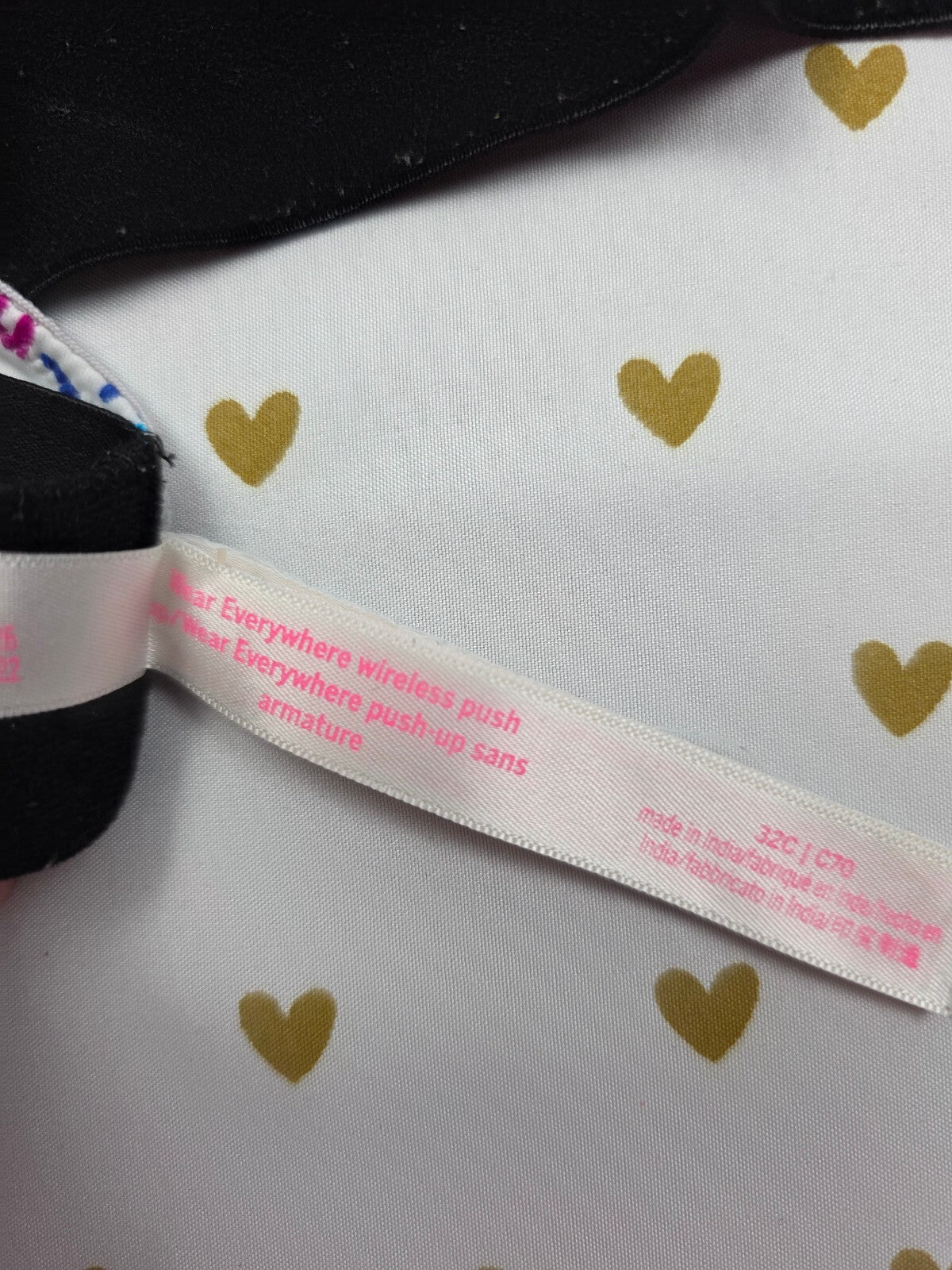 Victorias Secret Pink RAINBOW Logo wireless No Wire Bra 32C Push Up