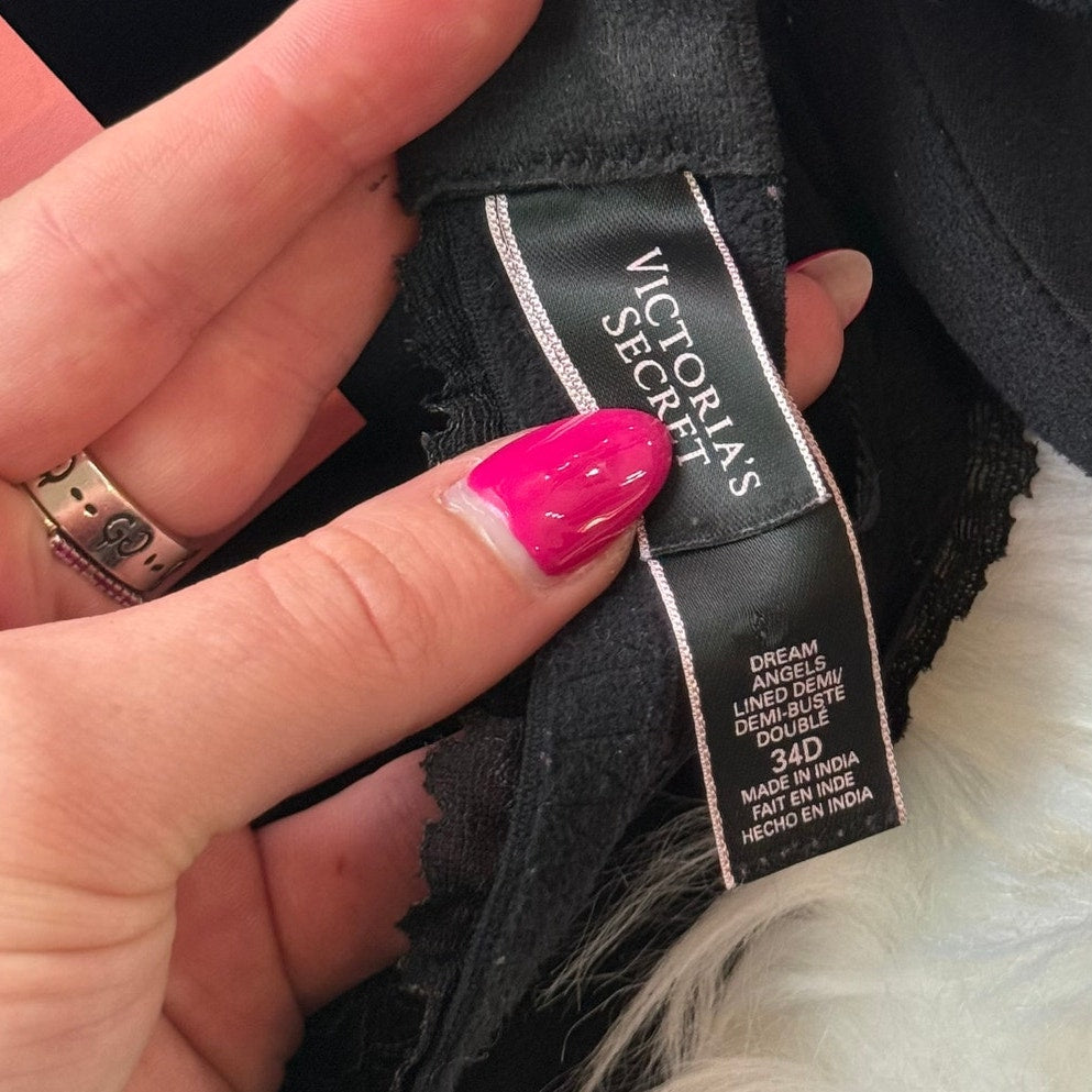 Victoria's Secret Dream Angels Lined Demi Bra - 34D